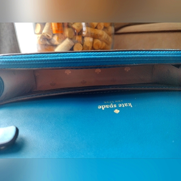 Kate Spade Staci Small Flap Crossbody Bag - Picture 8 of 11